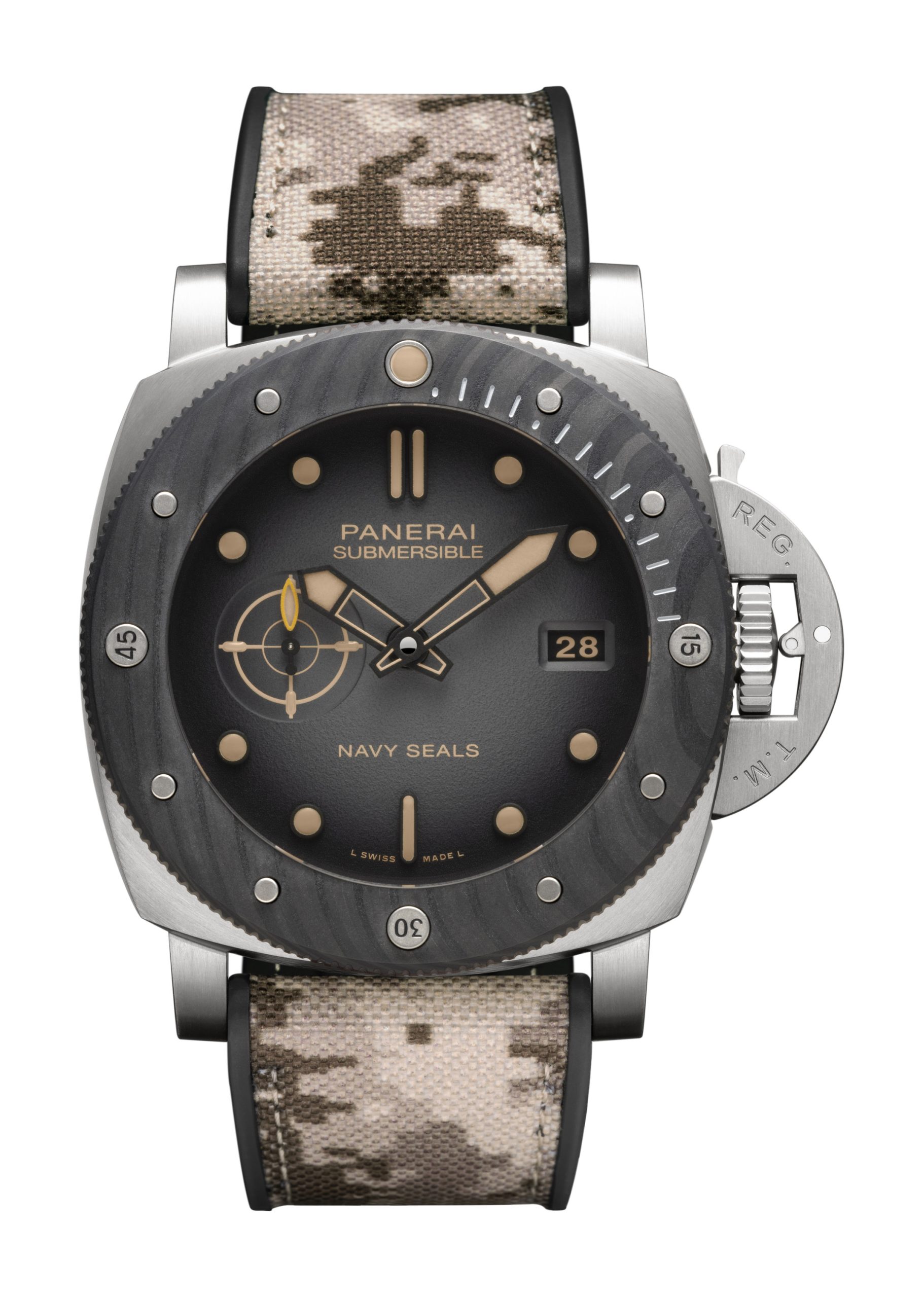 Panerai Submersible Navy SEALs Titanio luxury timepiece - detailed view