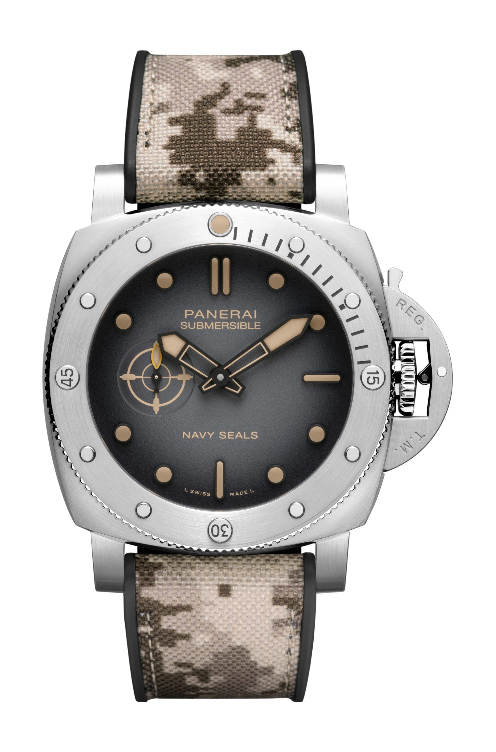 Panerai Submersible QuarantaQuattro Navy SEALs luxury timepiece - detailed view