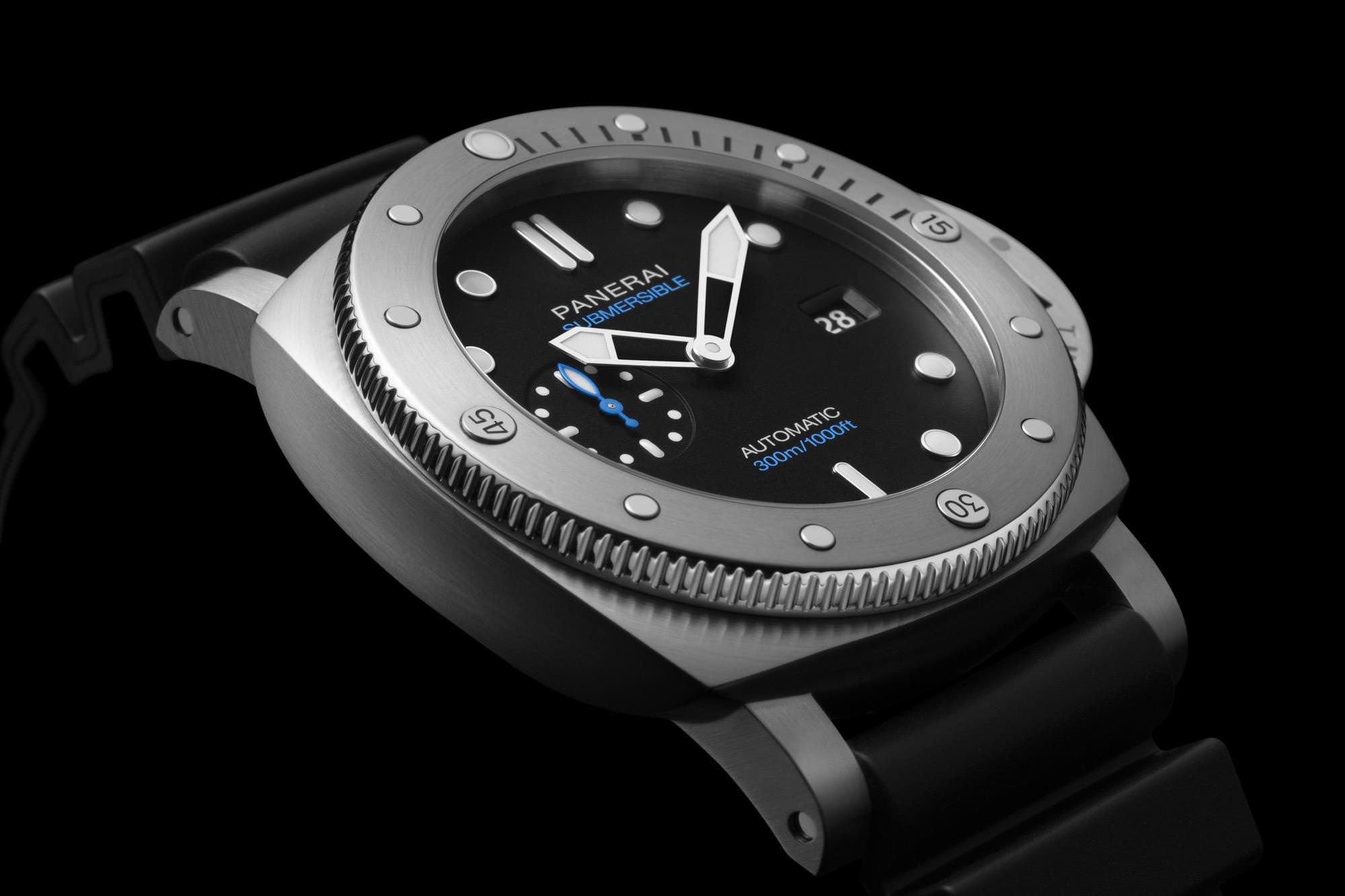 Panerai Submersible QuarantaQuattro - View 3