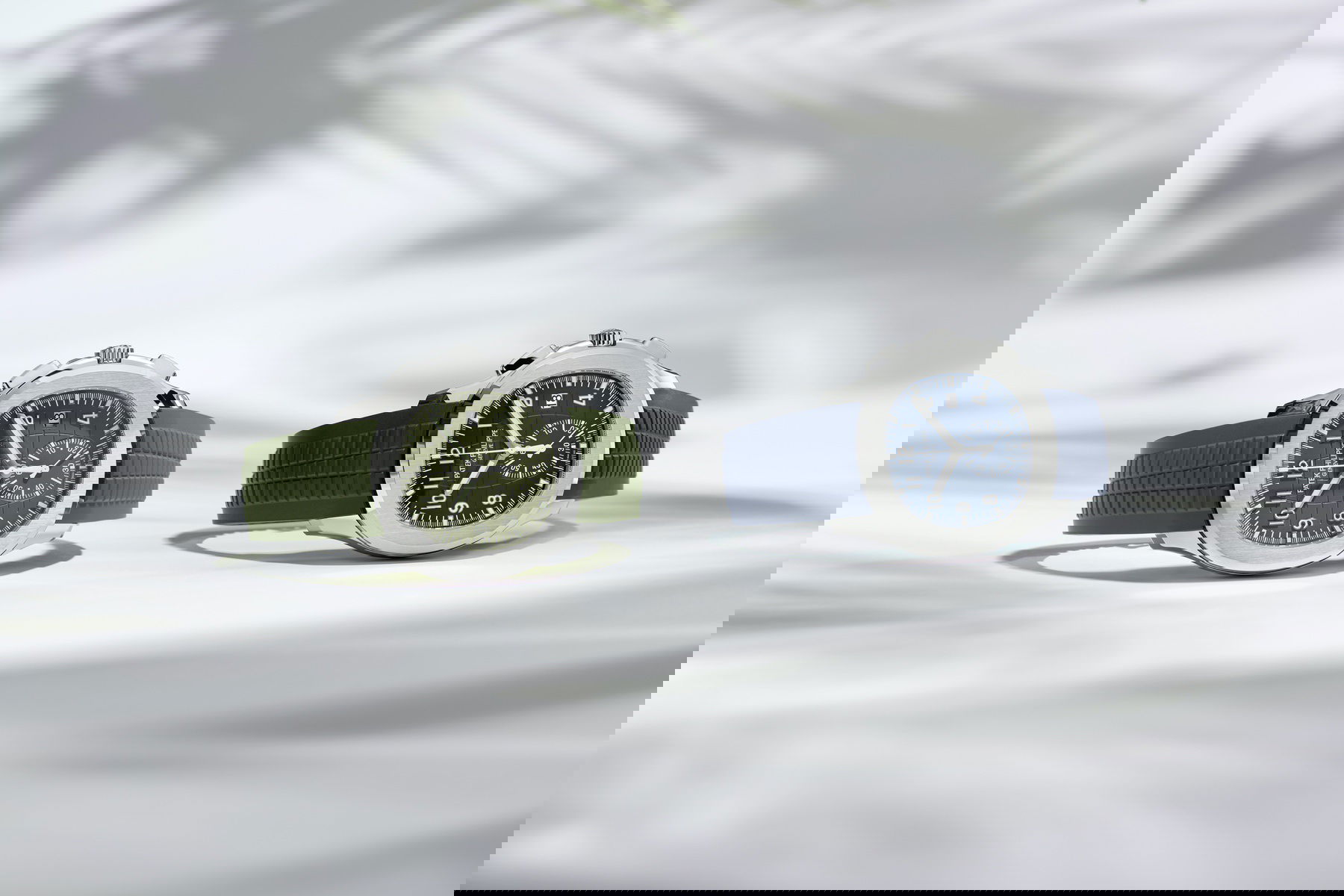 Patek Philippe Aquanaut Chronograph - View 3