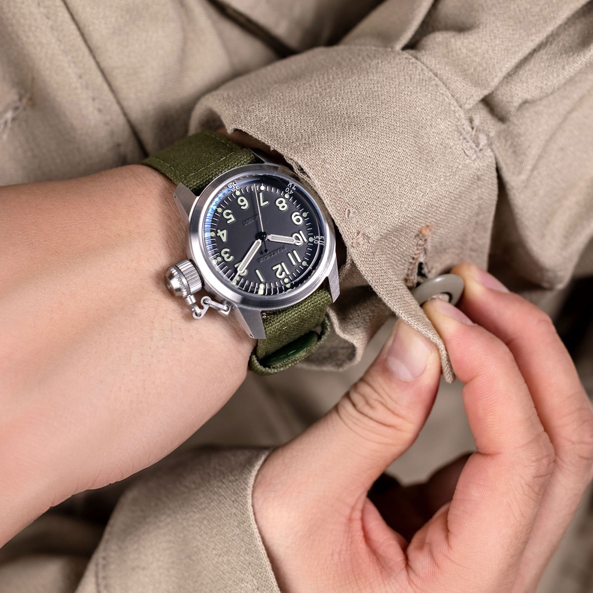 Praesidus A-5 UDT: Stock Green Canvas - View 3