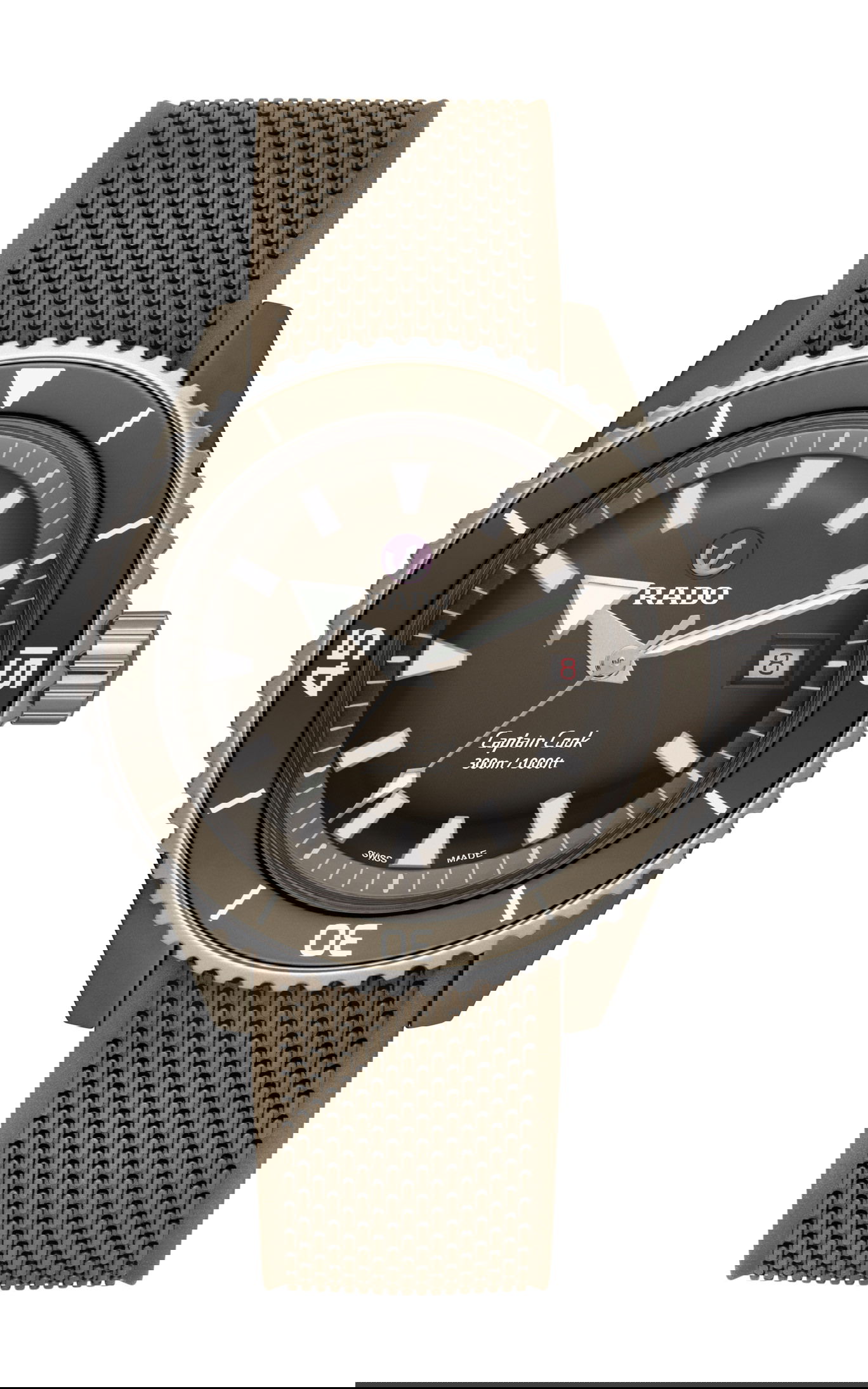 Rado Captain Cook High-Tech Ceramic Diver luxury timepiece - detailed view