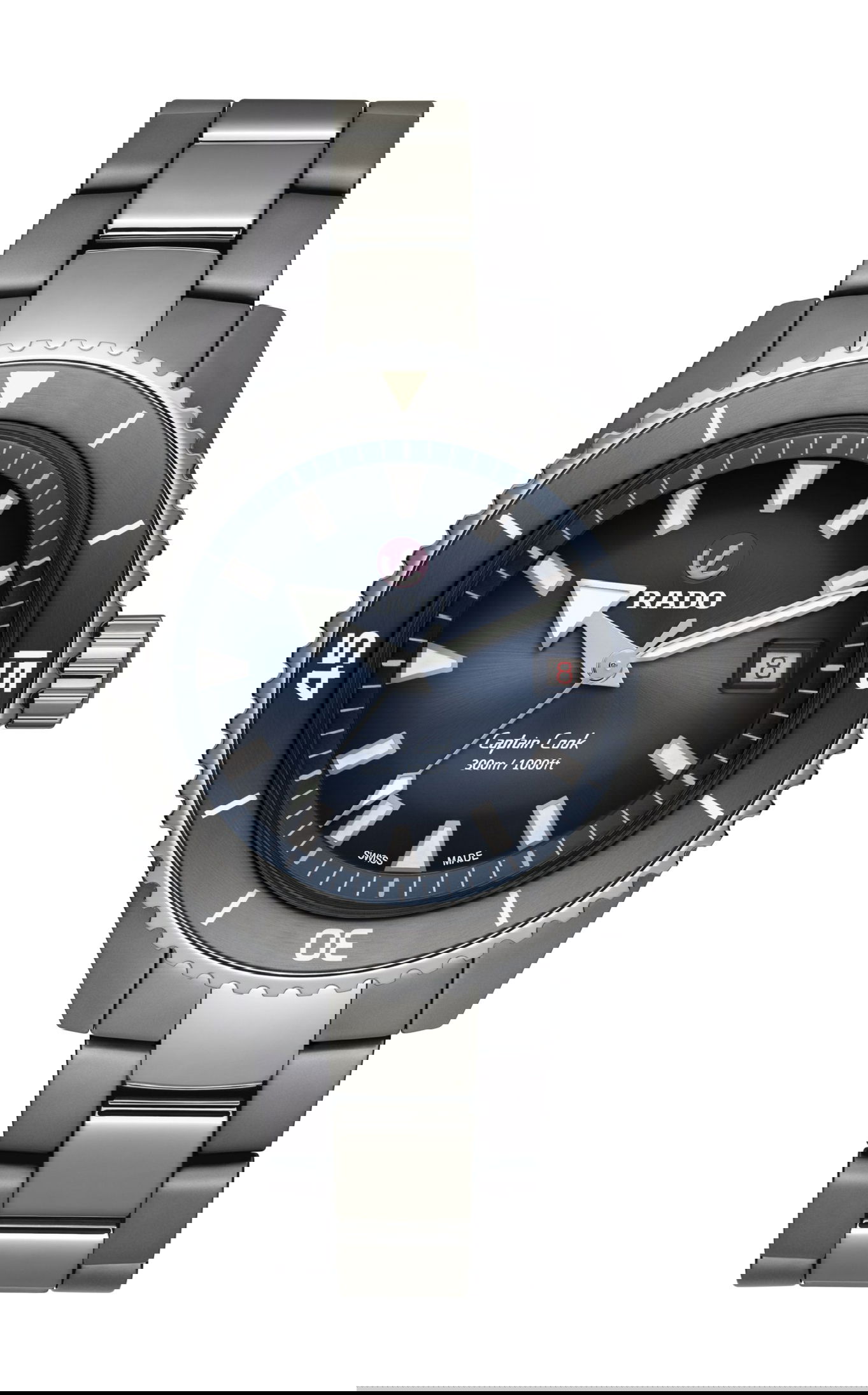 Rado Captain Cook High-Tech Ceramic Diver luxury timepiece - detailed view