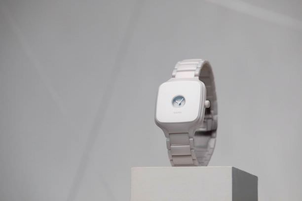 Rado True Square FormaFantasma - View 3