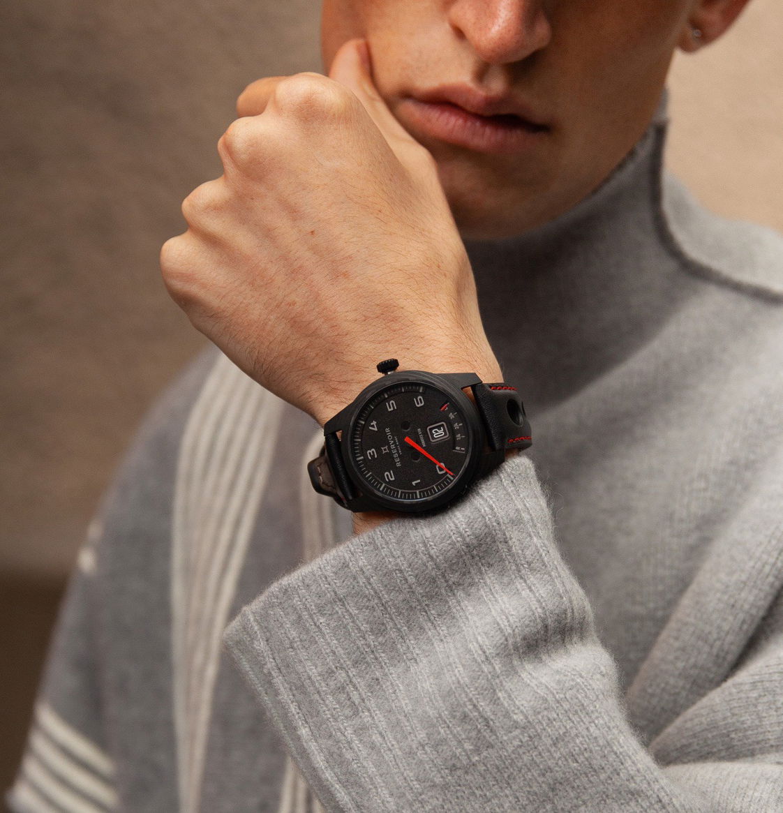 Reservoir GT Tour Carbon - View 3