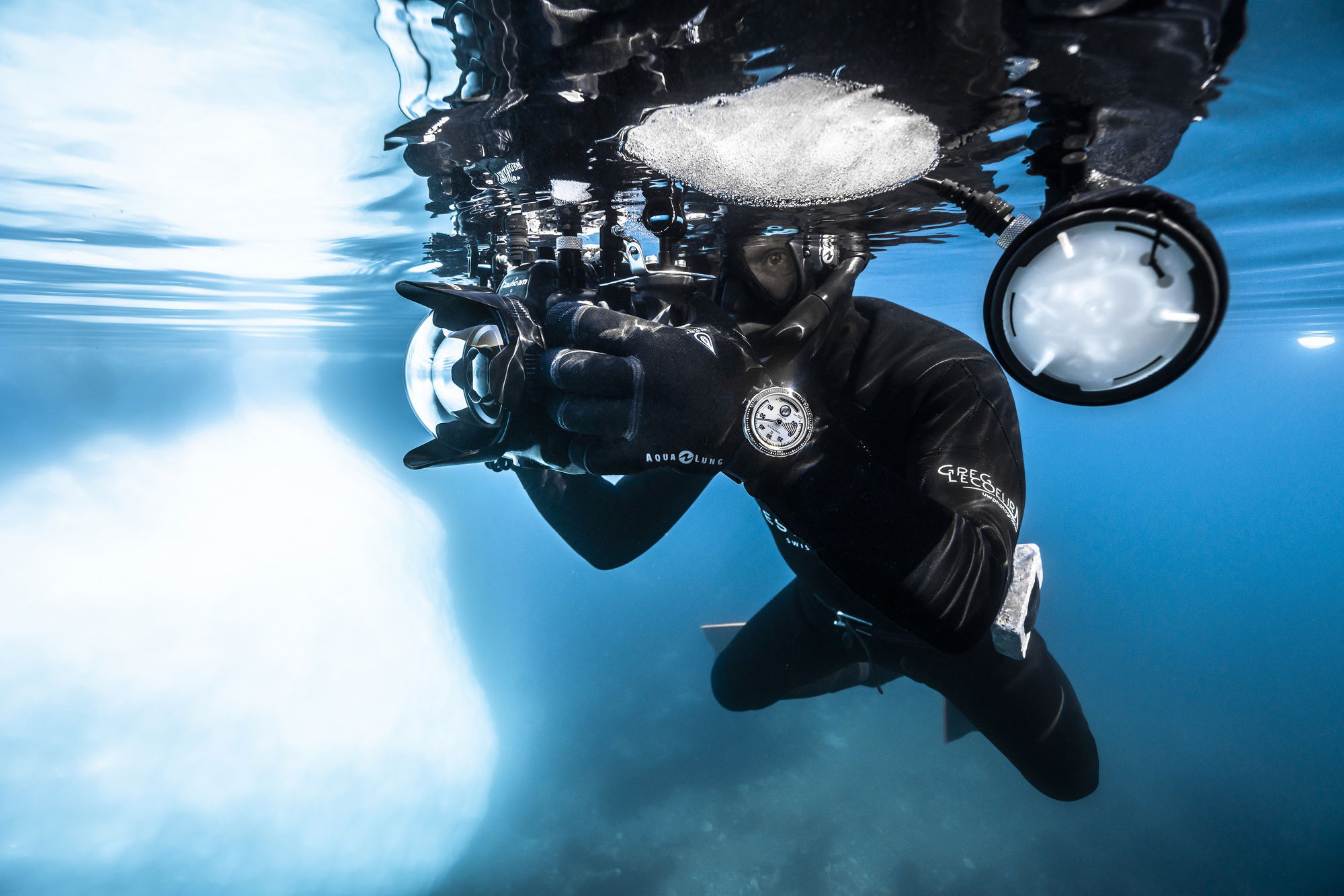 Reservoir Hydrosphere Air Gauge - View 2