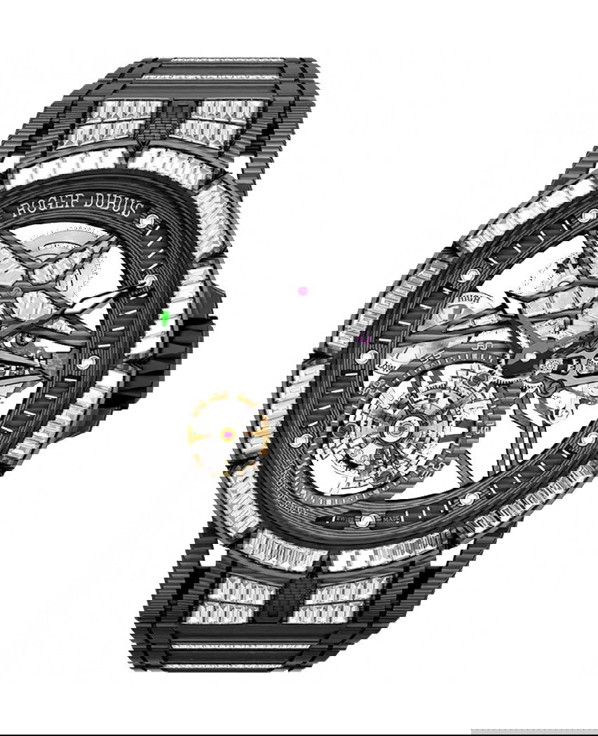 Roger Dubuis Excalibur Spider Ultimate Carbon luxury timepiece - detailed view