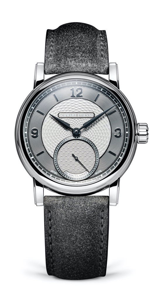 Schwarz Etienne Roma Synergy by Kari Voutilanien luxury timepiece - detailed view
