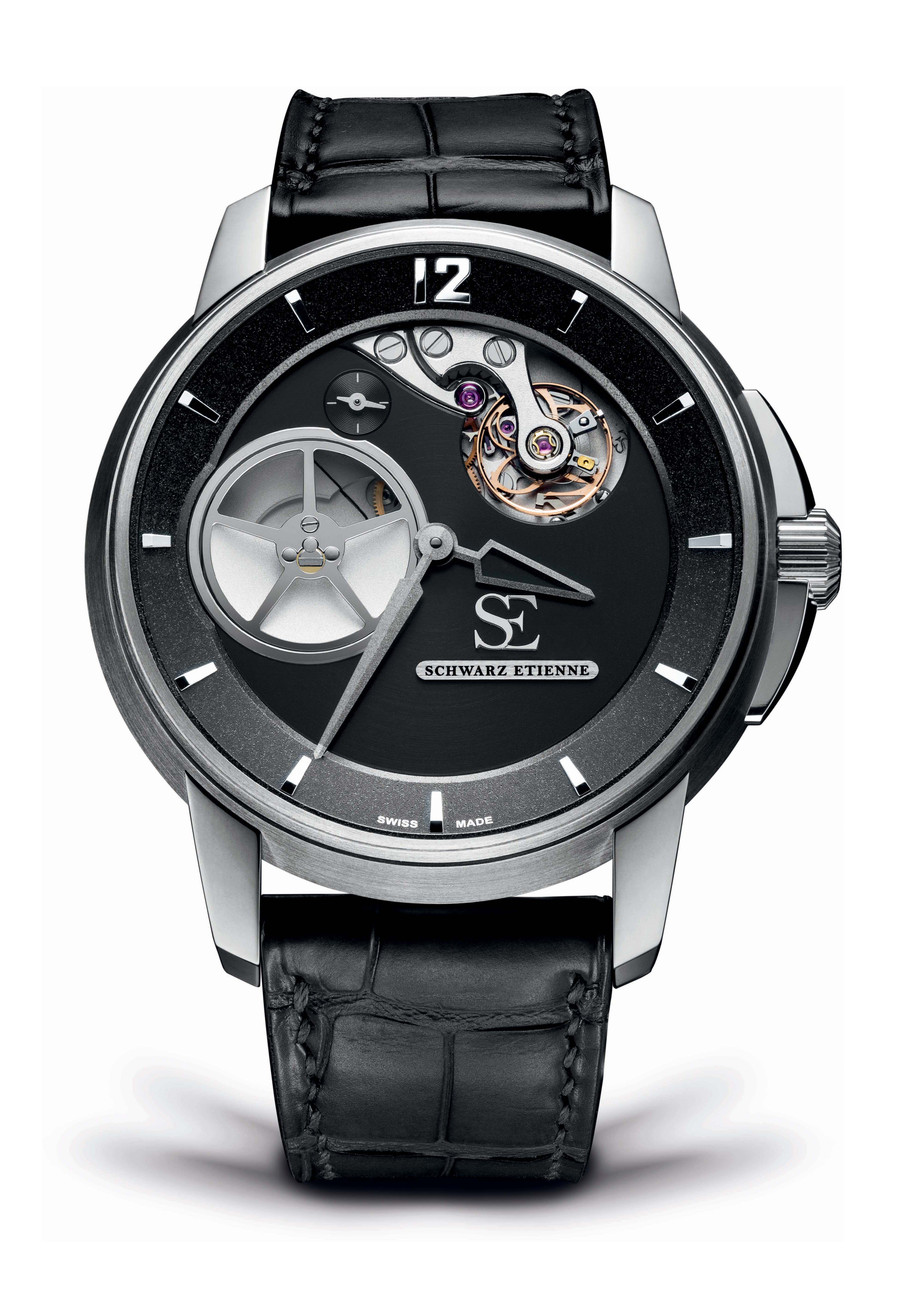 Schwarz Etienne Roswell luxury timepiece - detailed view