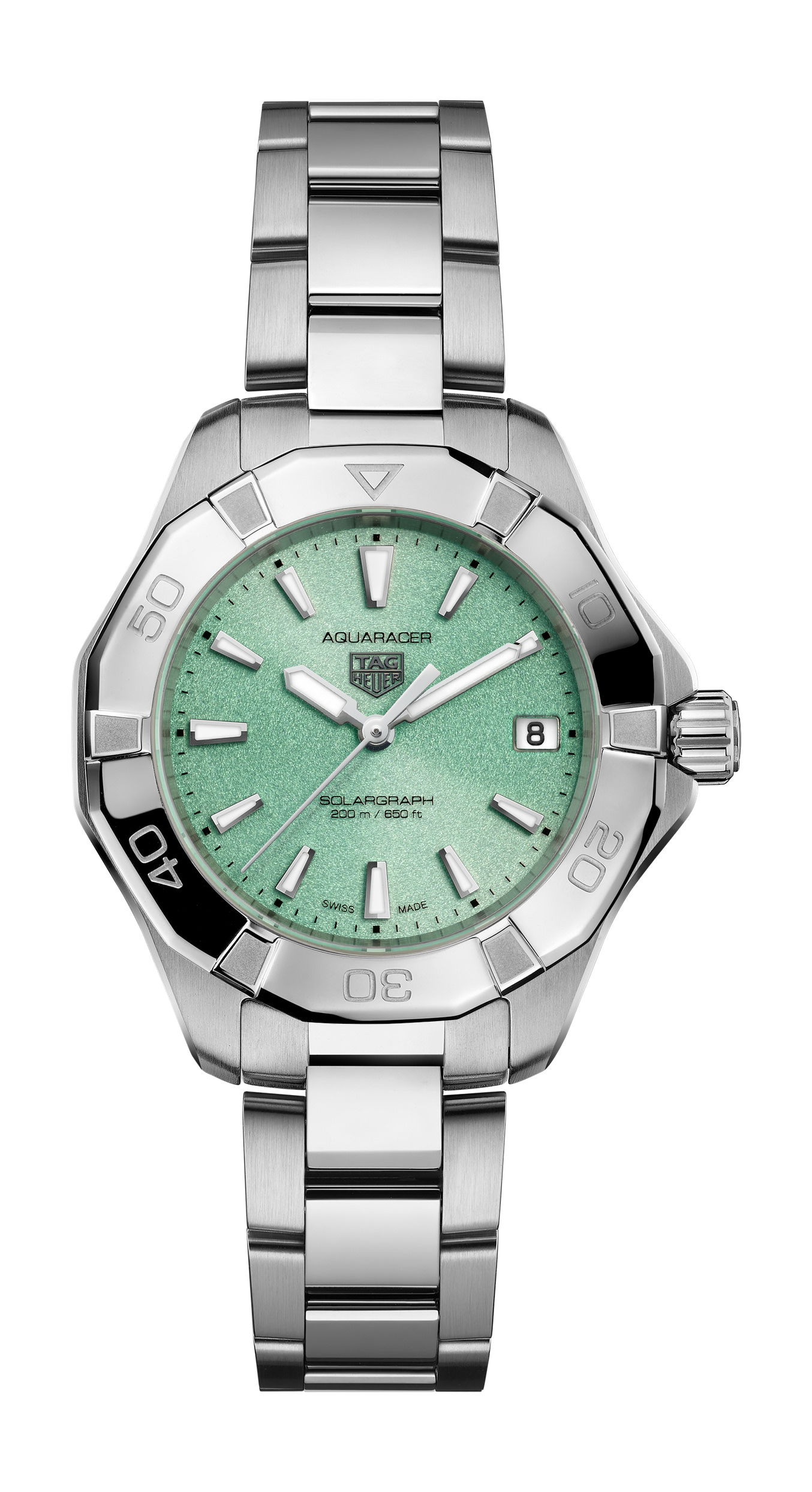 TAG Heuer Aquaracer Professional 200 Solargraph luxury timepiece - detailed view