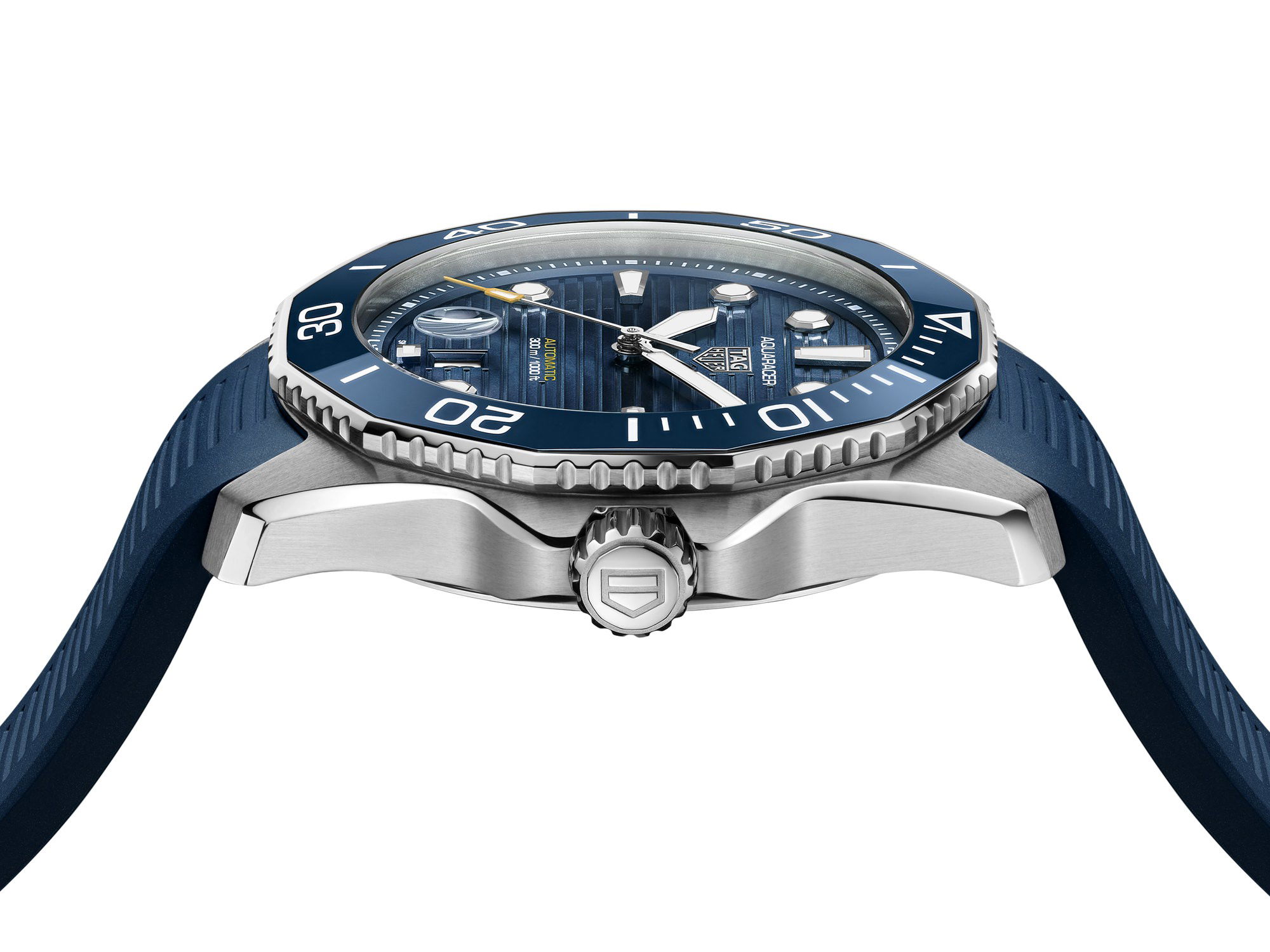 TAG Heuer Aquaracer Professional 300 - View 3