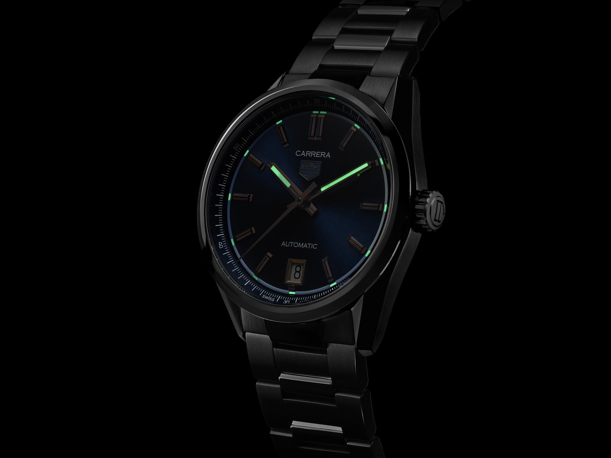 TAG Heuer Carrera Date - View 3