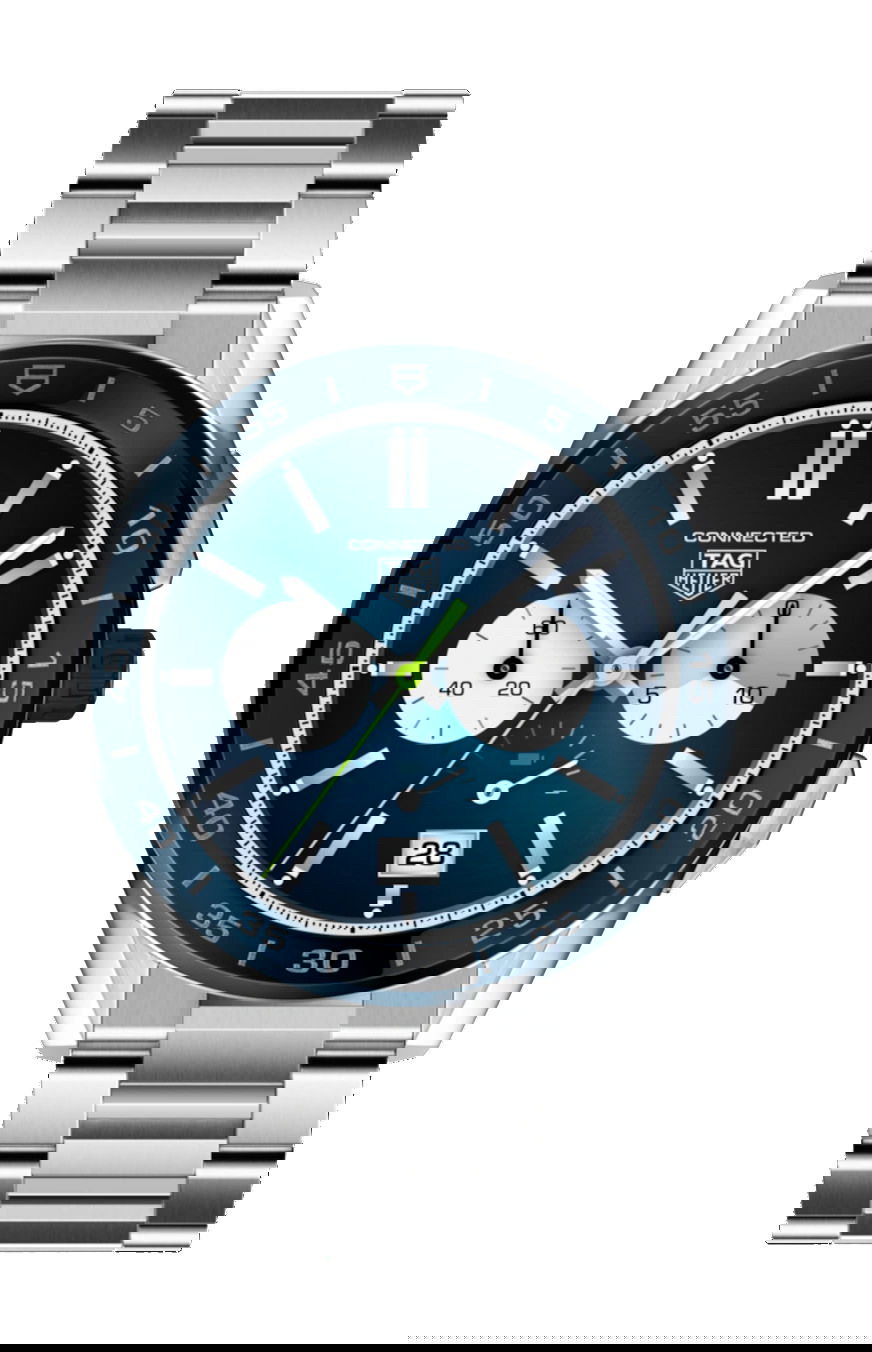 TAG Heuer Connected luxury timepiece - detailed view