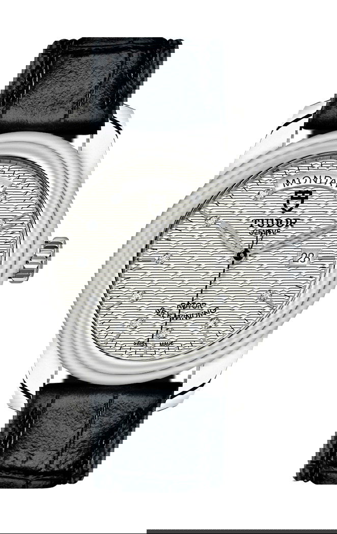 TUDOR Glamour Date + Day luxury timepiece - detailed view