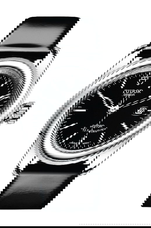 TUDOR Glamour Date luxury timepiece - detailed view