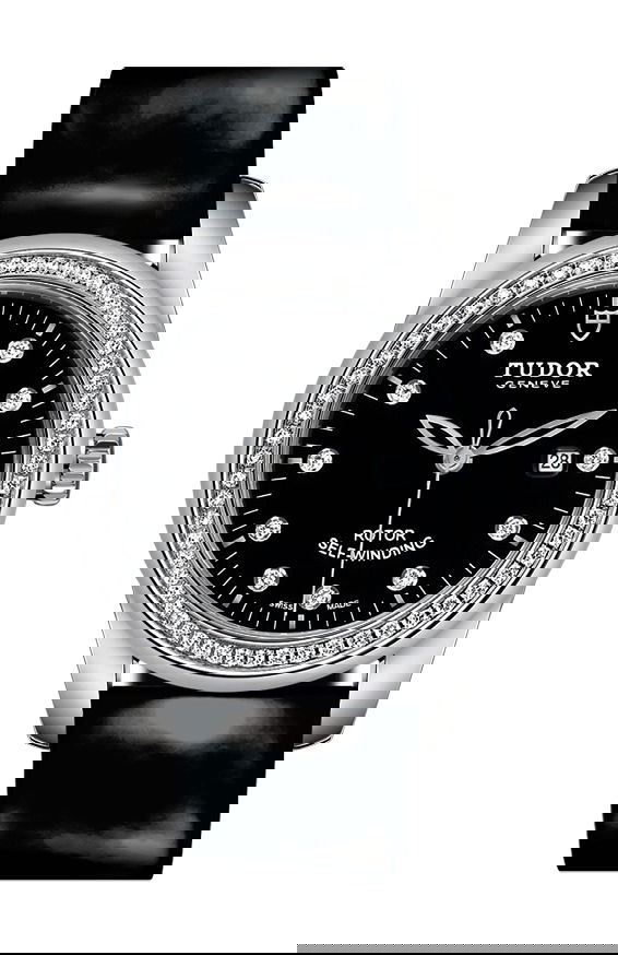 TUDOR Glamour Date luxury timepiece - detailed view