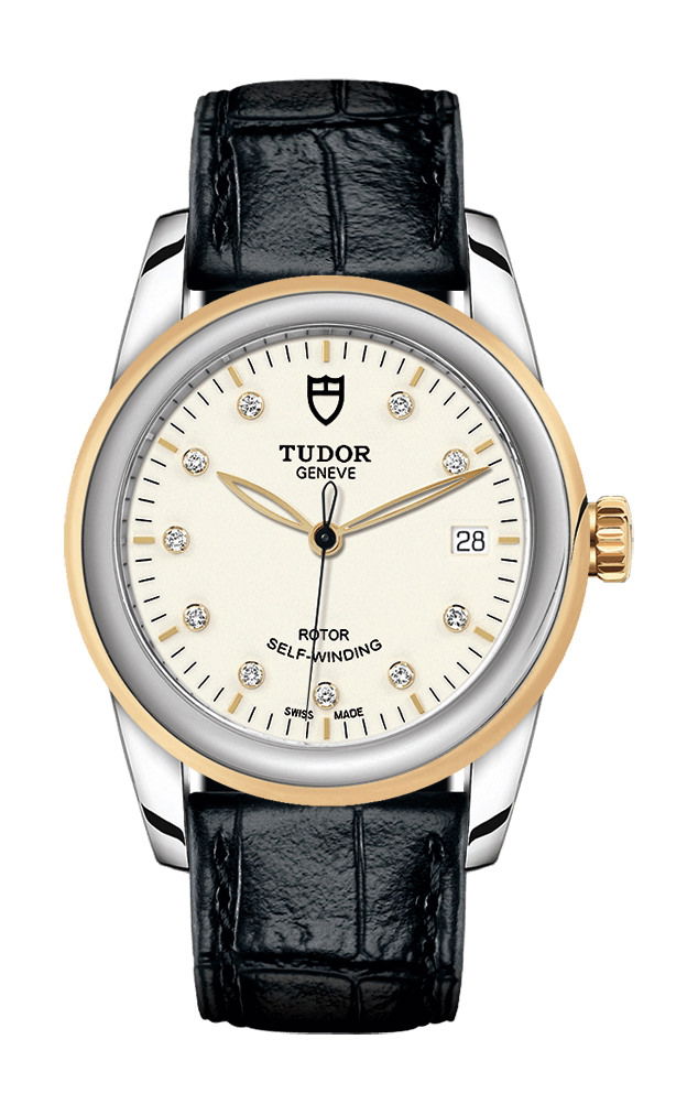 TUDOR Glamour Date luxury timepiece - detailed view