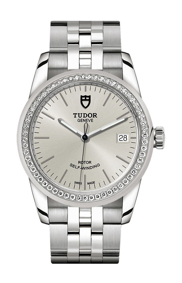 TUDOR Glamour Date luxury timepiece - detailed view