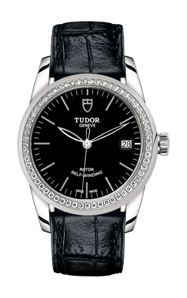 TUDOR Glamour Date luxury timepiece - detailed view