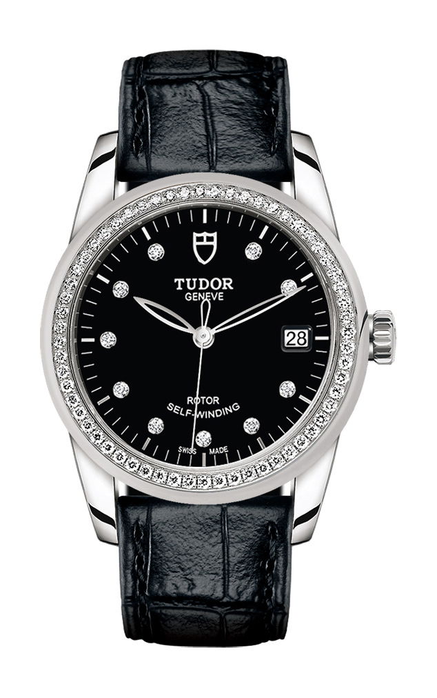 TUDOR Glamour Date luxury timepiece - detailed view