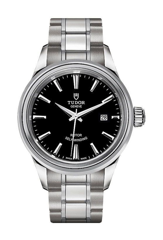TUDOR Style luxury timepiece - detailed view