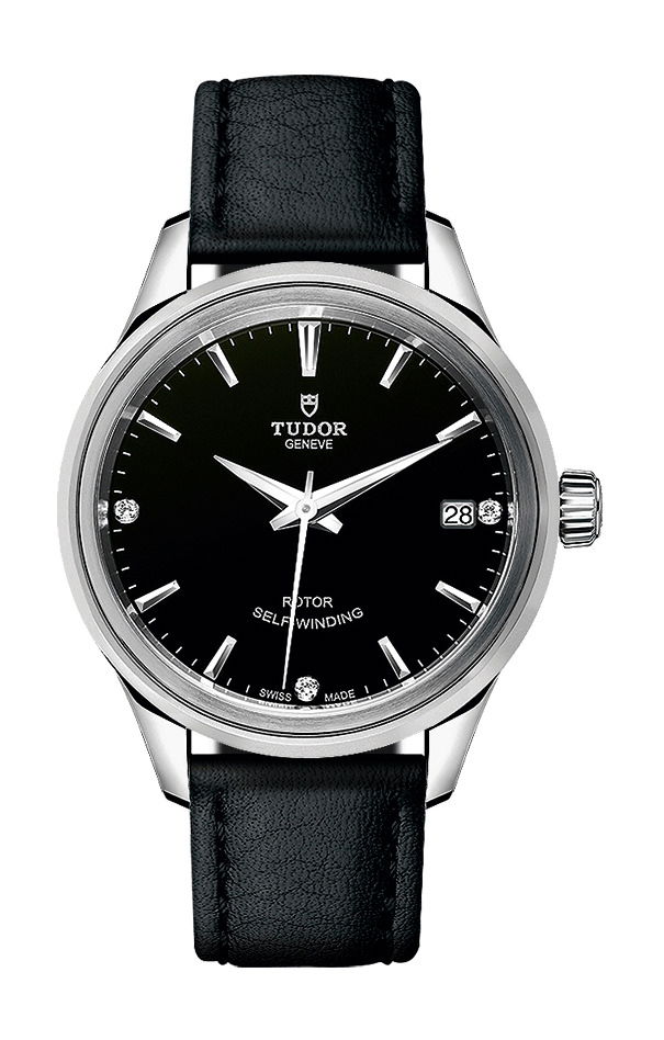 TUDOR Style luxury timepiece - detailed view