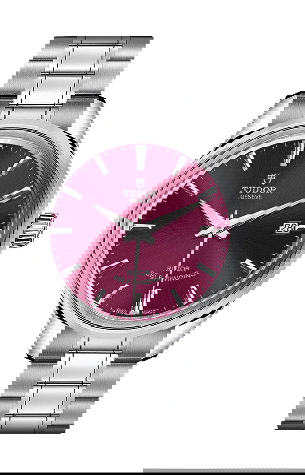 TUDOR Style luxury timepiece - detailed view