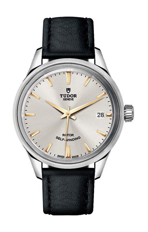 TUDOR Style luxury timepiece - detailed view