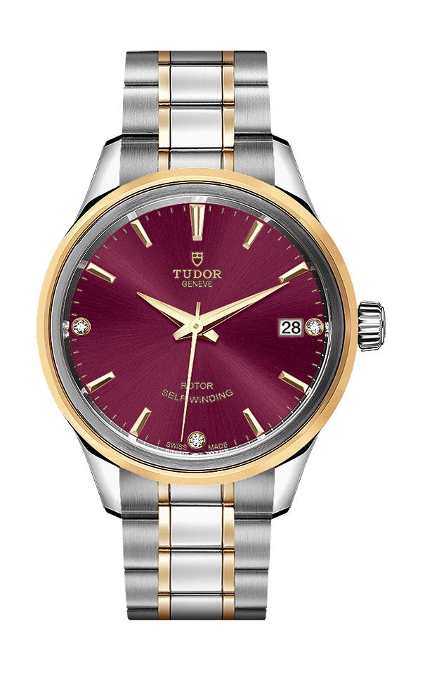 TUDOR Style luxury timepiece - detailed view