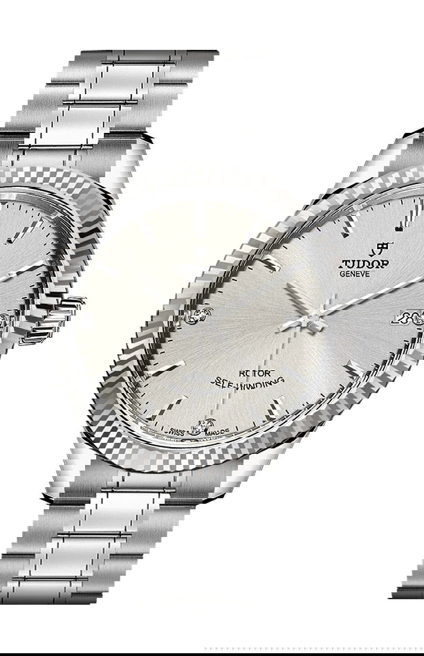 TUDOR Style luxury timepiece - detailed view