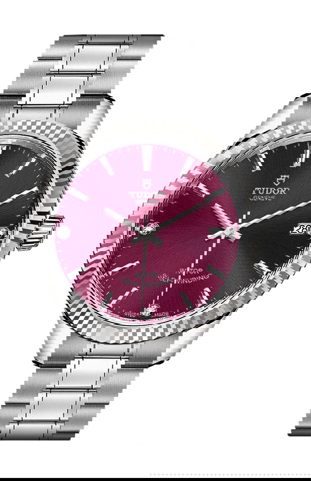 TUDOR Style luxury timepiece - detailed view