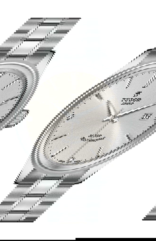 TUDOR Style luxury timepiece - detailed view