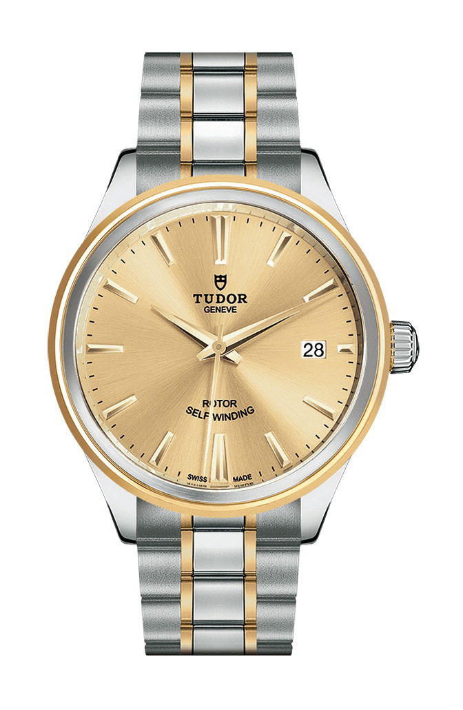 TUDOR Style luxury timepiece - detailed view