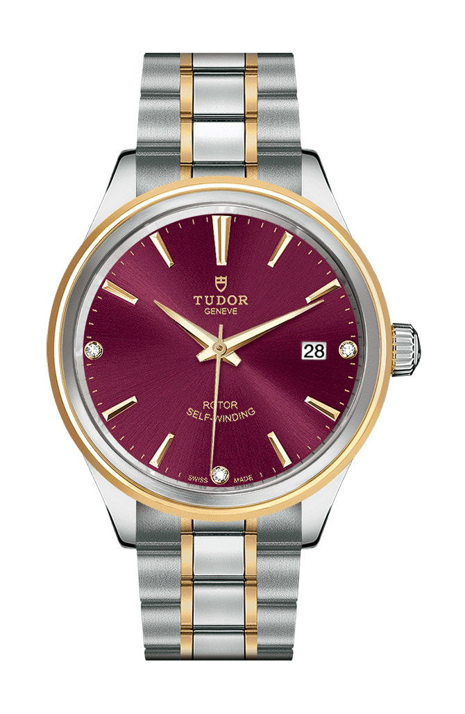 TUDOR Style luxury timepiece - detailed view