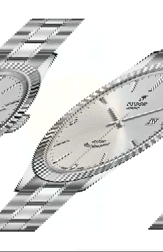 TUDOR Style luxury timepiece - detailed view