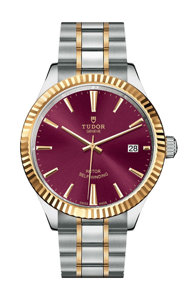 TUDOR Style luxury timepiece - detailed view
