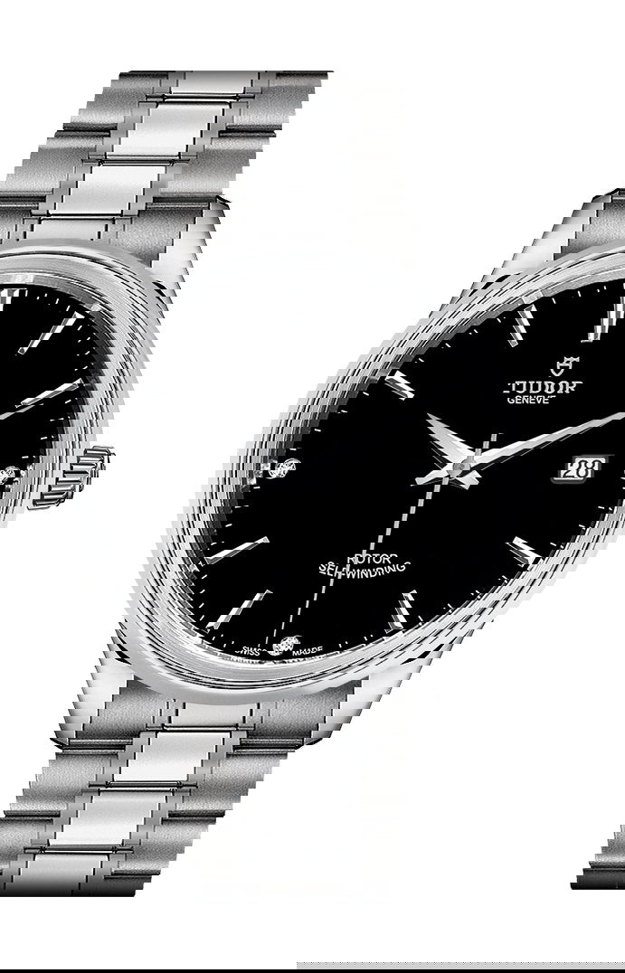 TUDOR Style luxury timepiece - detailed view