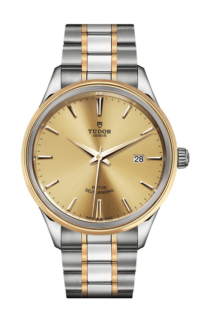 TUDOR Style luxury timepiece - detailed view