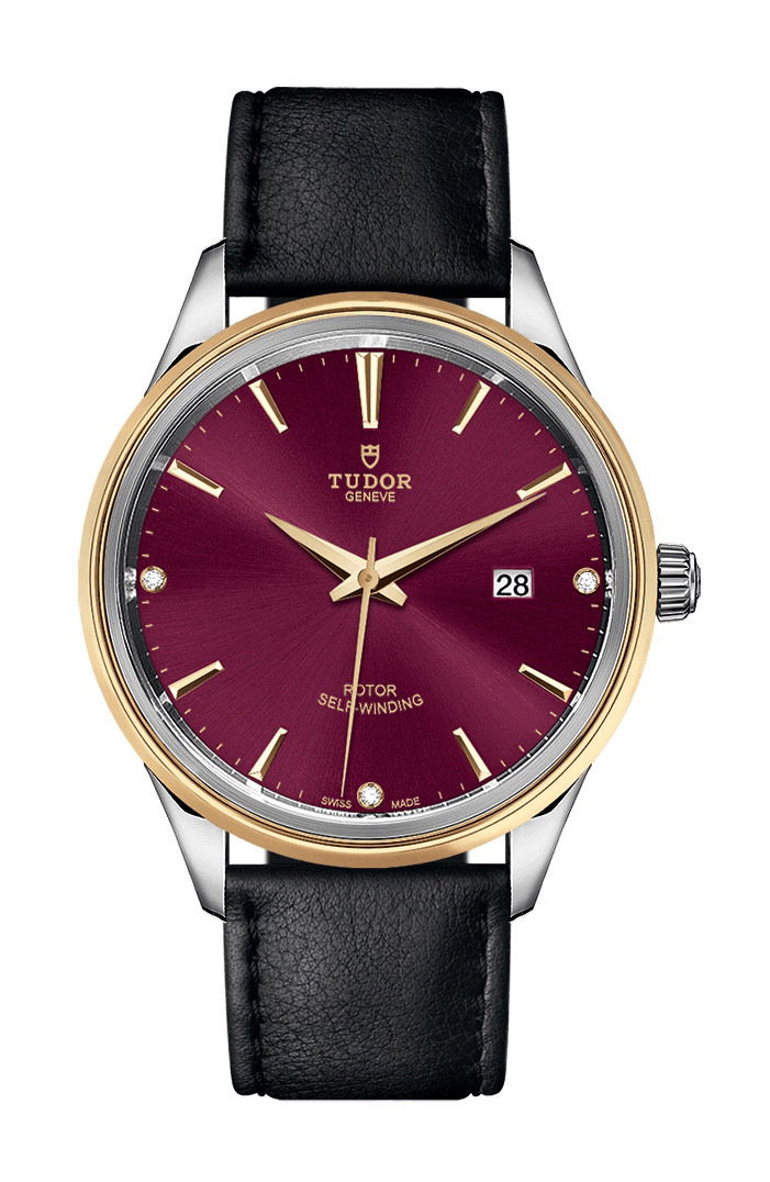 TUDOR Style luxury timepiece - detailed view