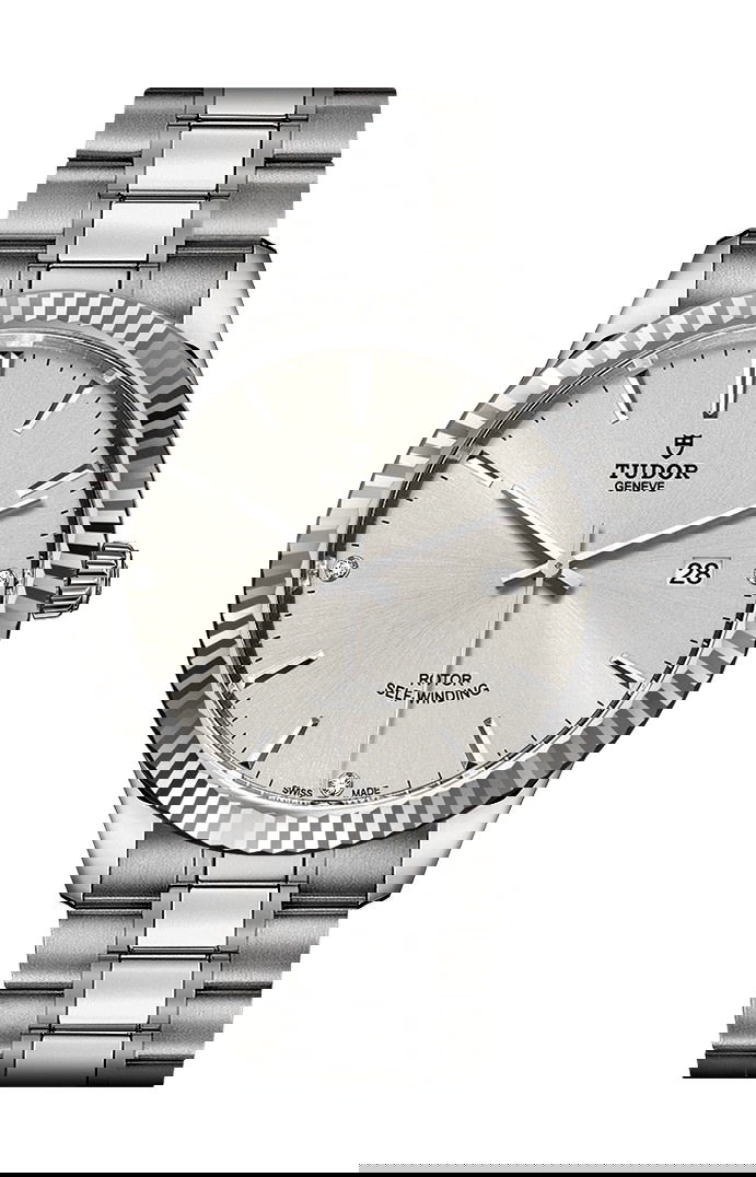 TUDOR Style luxury timepiece - detailed view