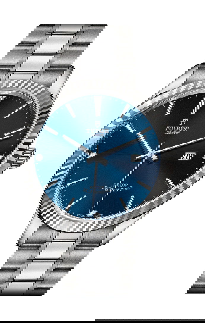 TUDOR Style luxury timepiece - detailed view