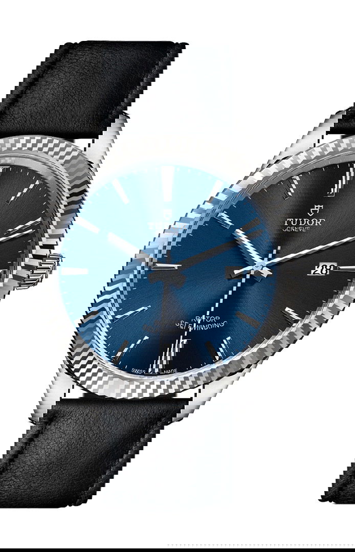 TUDOR Style luxury timepiece - detailed view