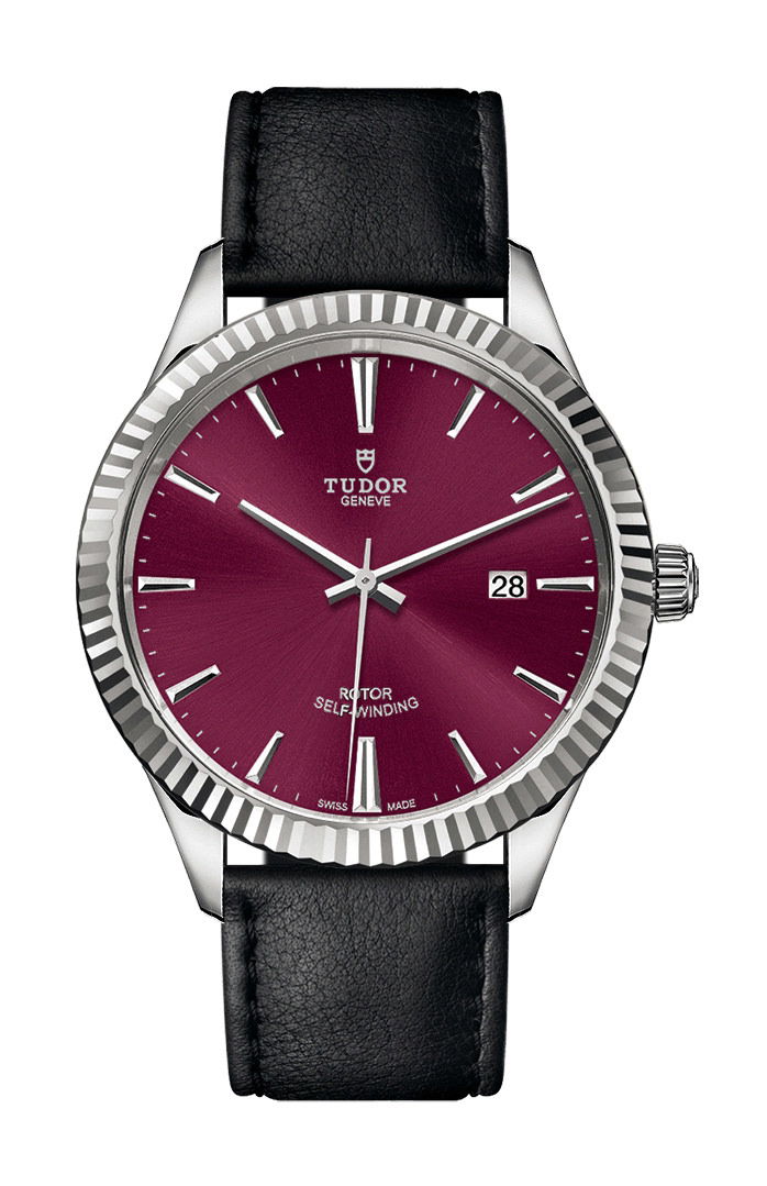 TUDOR Style luxury timepiece - detailed view