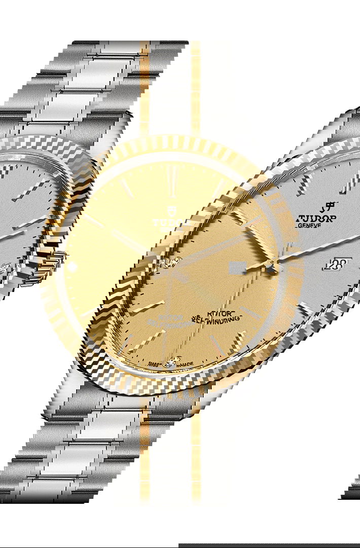 TUDOR Style luxury timepiece - detailed view