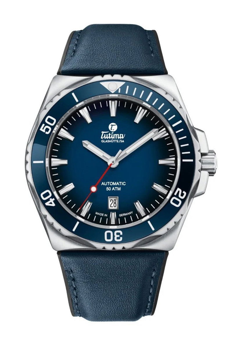 Tutima Glashütte M2 Seven Seas S 44 luxury timepiece - detailed view