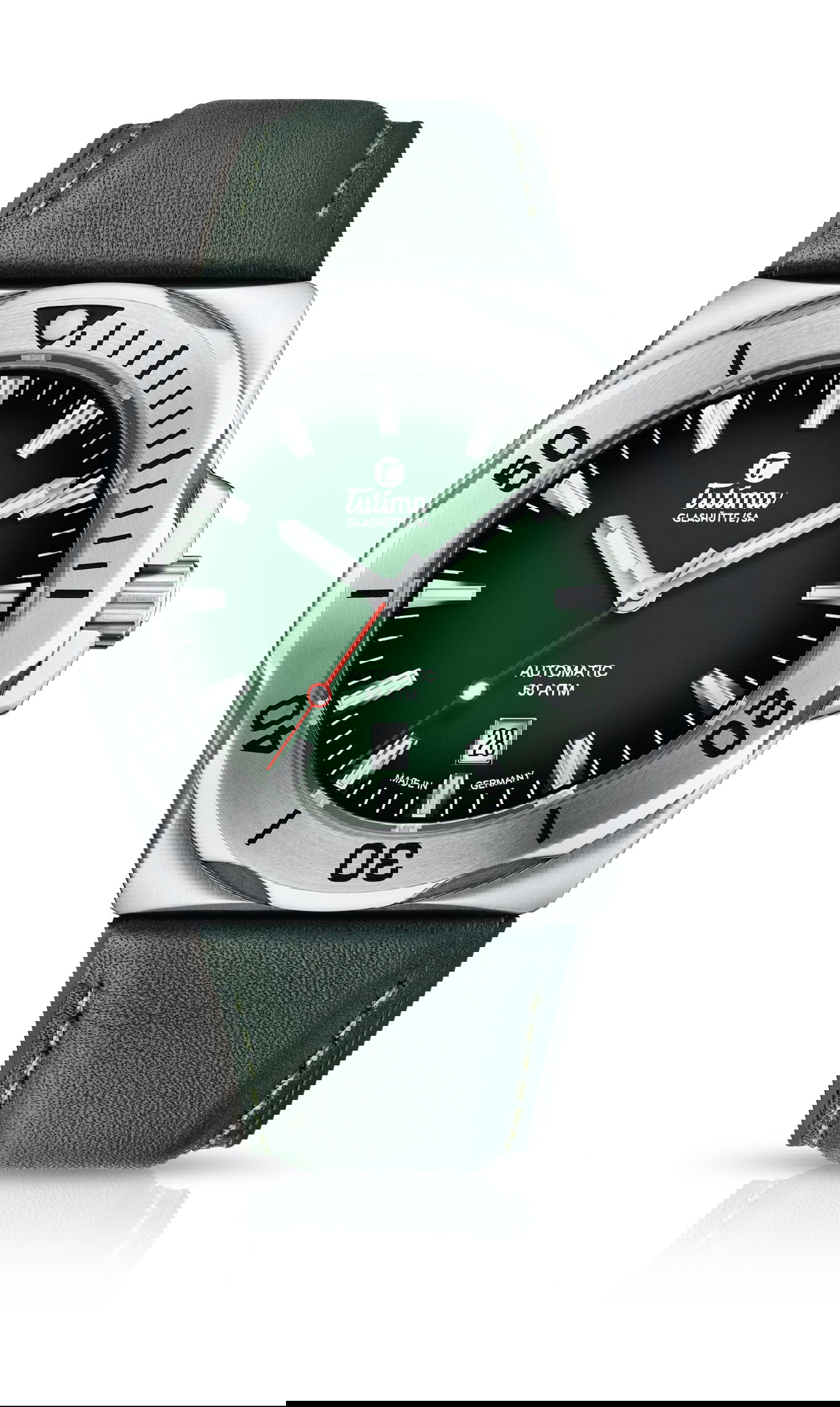 Tutima Glashütte M2 Seven Seas S 44 luxury timepiece - detailed view
