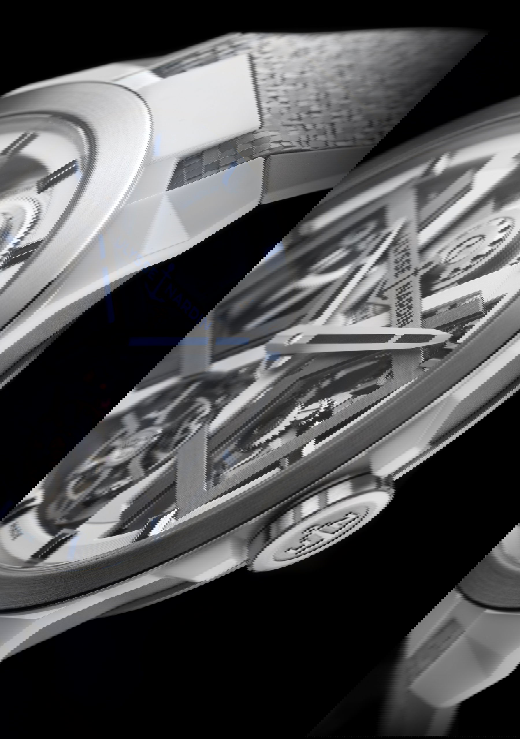 Ulysse Nardin Executive White Blast - View 2