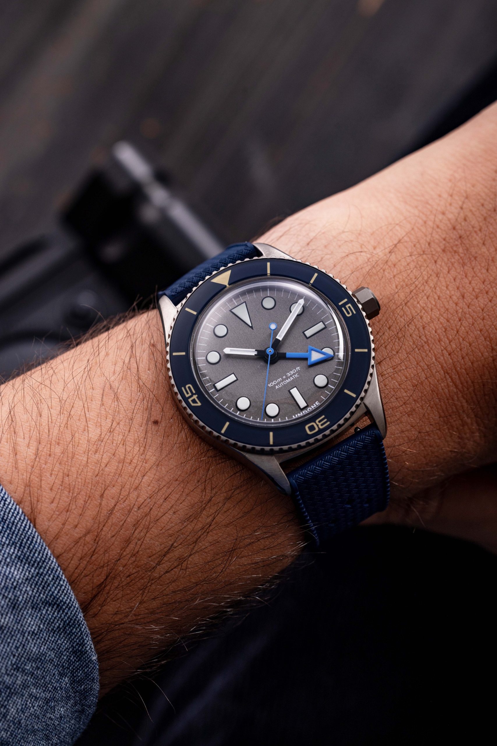 Undone Basecamp Explorer Blue bezel - View 3