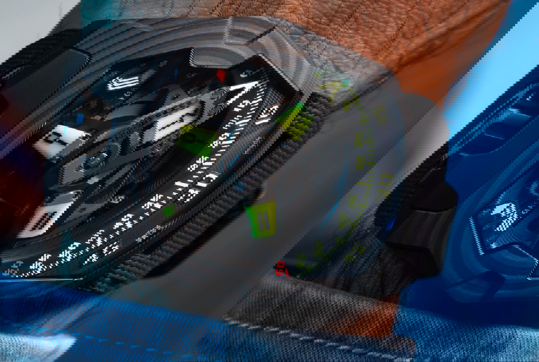 Urwerk UR-220 SL Asimov - View 3