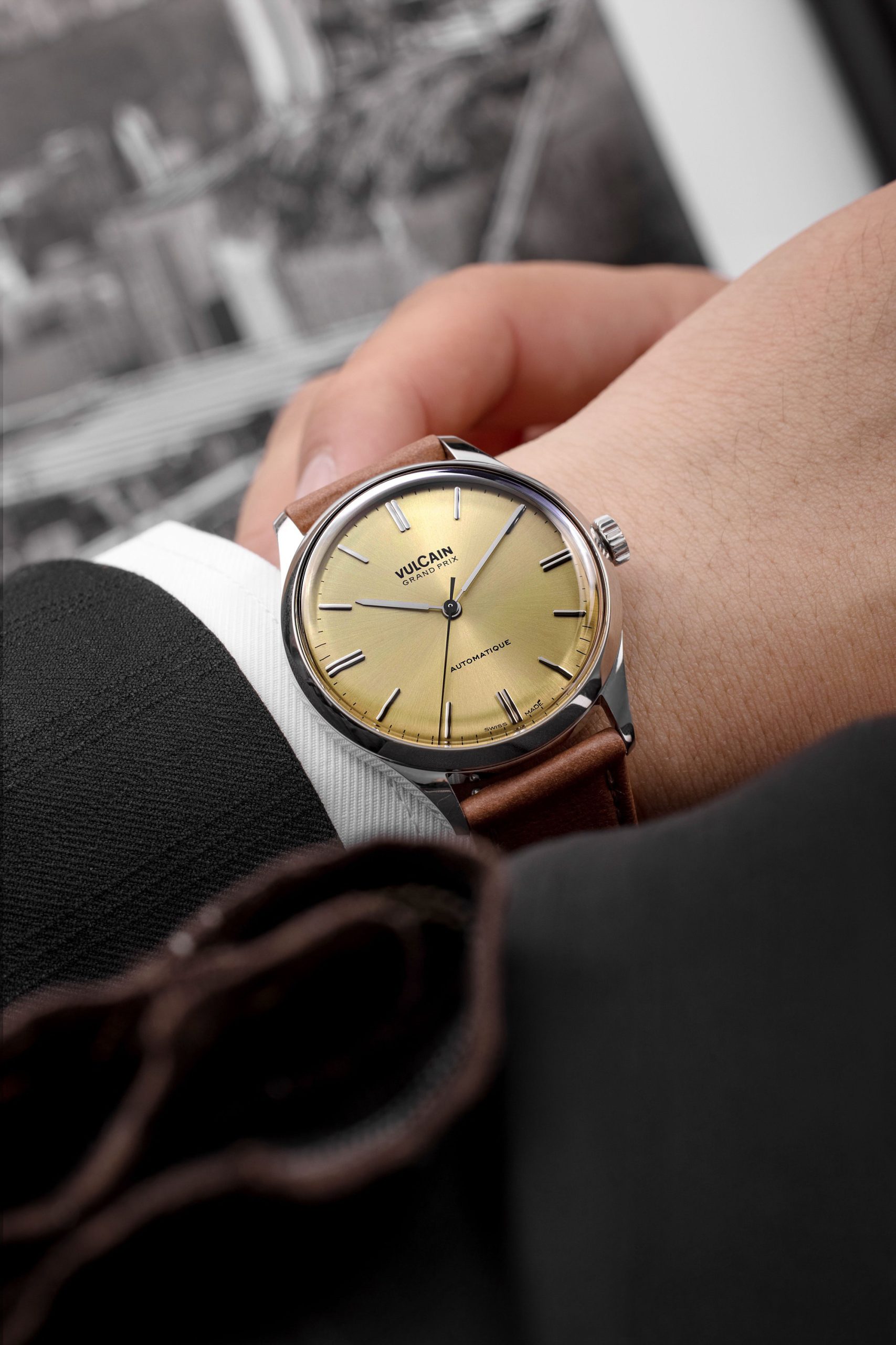 Vulcain Grand Prix Champagne - View 2